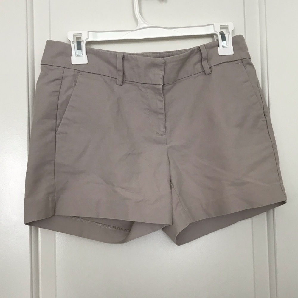 Size 4 Ann Taylor Khaki Shorts